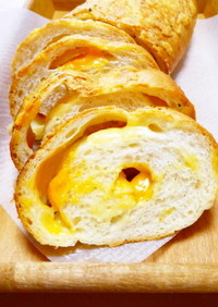 朝食＆ランチ♪ペッパーチーズフランスパン