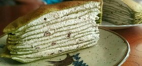 抹茶のミルクレープ