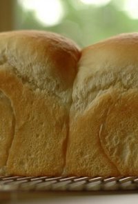フンワリ食パン