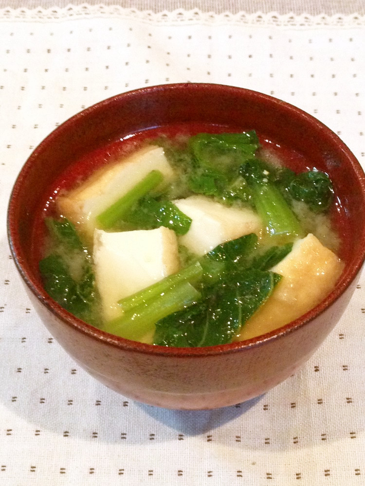 小松菜と厚揚げのお味噌汁♫の画像