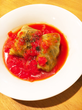 トマト缶で簡単ロールキャベツ