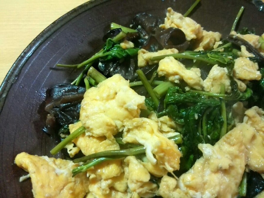 食感を楽しむ！生きくらげと空心菜の卵炒めの画像