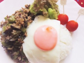 簡単♡食べやすいガパオライス(#^^#)