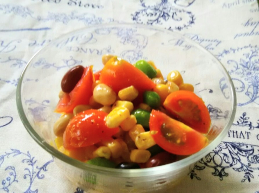 コーンとお豆とトマトのサラダ☆かぼす風味の画像
