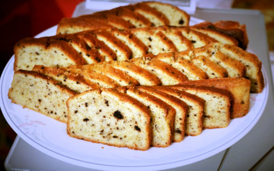 パウンドケーキ（塩麹＆カラメリゼ）の写真