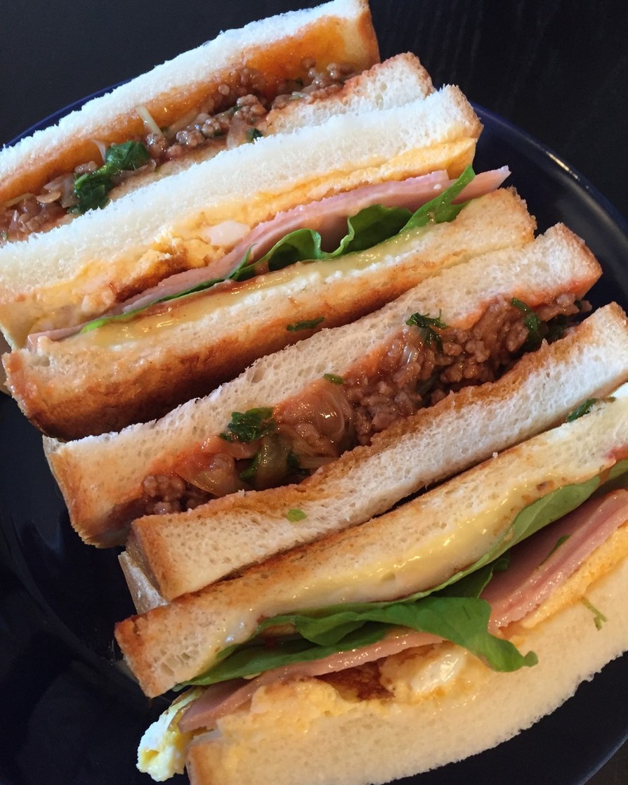♡朝ごはん♡ひき肉と水菜のサンドイッチの画像