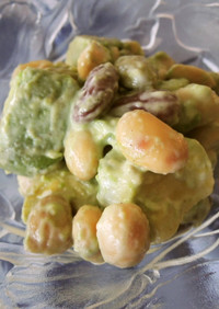 アボカドと豆のマヨ柚子胡椒サラダ