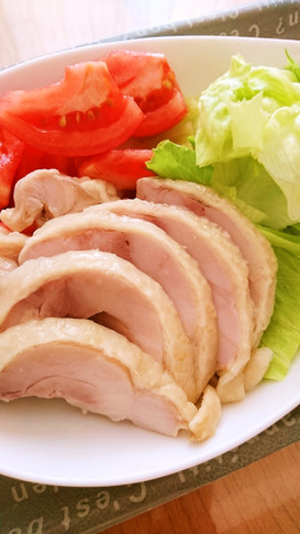 簡単♪塩鶏*鶏もも肉でしっとり茹で鳥*