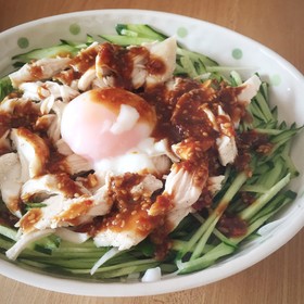 混ぜるだけ!簡単ササミのジャージャー麺風