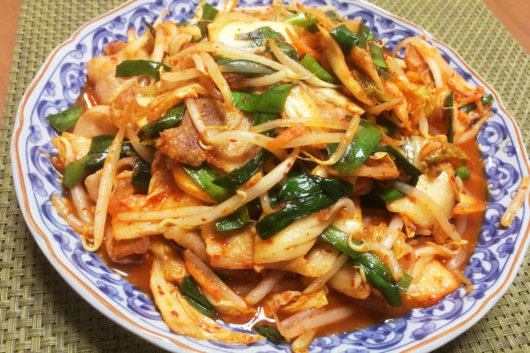 パパッと一品 調味料いらず キムチ炒め レシピ 作り方 By ゆん クックパッド