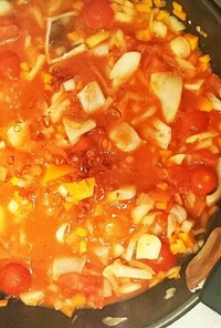 イカと野菜のトマト煮込み