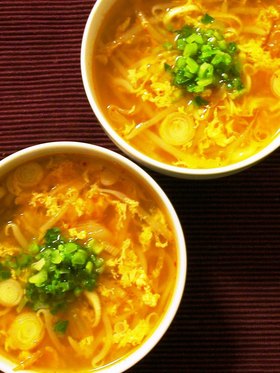 もやしとキムチとタマゴのおかずスープ