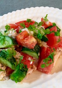 胸肉とトマトの簡単サラダ