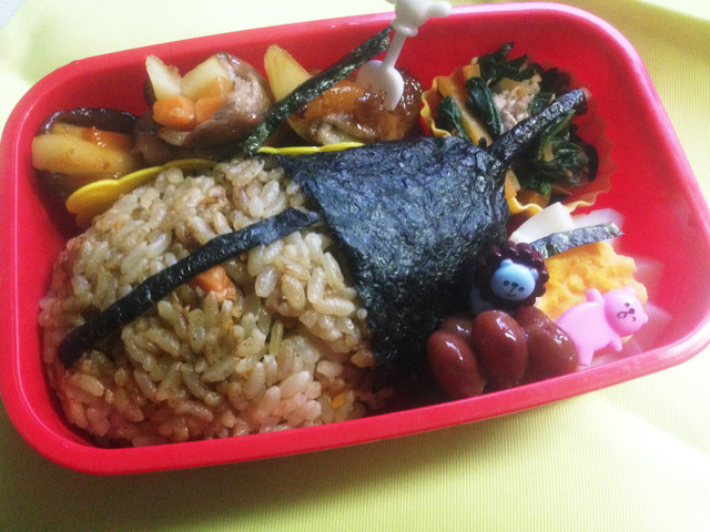 ムシキング ヘラクレスオオカブト弁当 レシピ 作り方 By Azuazn クックパッド 簡単おいしいみんなのレシピが354万品