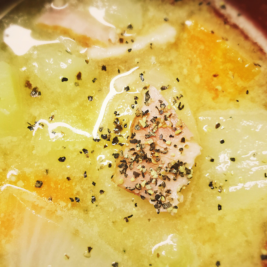 温まる 簡単 味噌バタースープの画像