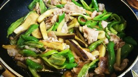 簡単~焼肉のタレで豚肉、茄子炒め