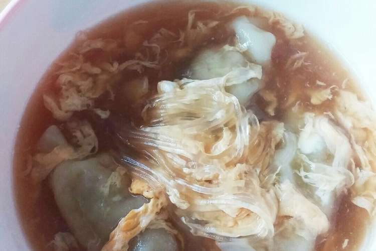 簡単 市販の焼き餃子でスープ餃子 レシピ 作り方 By こともみ クックパッド 簡単おいしいみんなのレシピが358万品