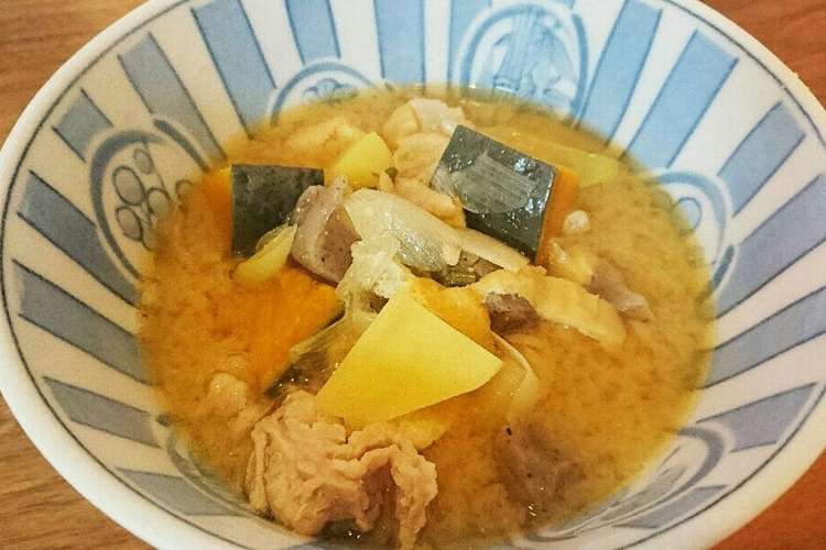 旦那喜ぶご飯2 野菜大量ぶっかけ豚汁 レシピ 作り方 By Mai2com クックパッド 簡単おいしいみんなのレシピが357万品