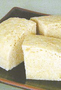 馬拉糕（マーラーカオ＝中華風蒸しパン）