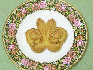 胡蝶酥（ちょうちょのパイ）の画像