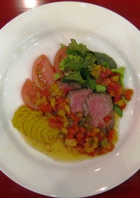桃太郎トマトと地野菜のサラダ