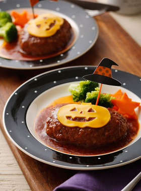 レンジで簡単!ハロウィンハンバーグ
