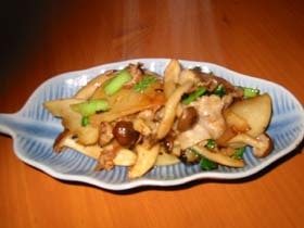 メッチャ簡単、ご飯が進む!かぶと豚肉のトウチー炒め