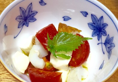 トマトと竹輪の中華風カプレーゼの写真