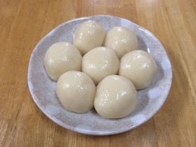 材料2つ♪もちもちやわらかお月見団子