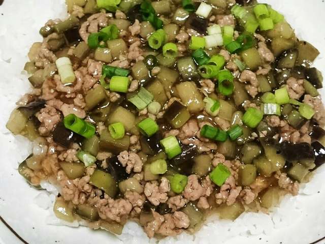 ロイヤリティフリー子供 喜ぶ ご飯 ひき肉 かわいい子供たちの画像 ロイヤリティフリー子供 喜ぶ ご飯 ひき肉 かわいい子供たちの画像