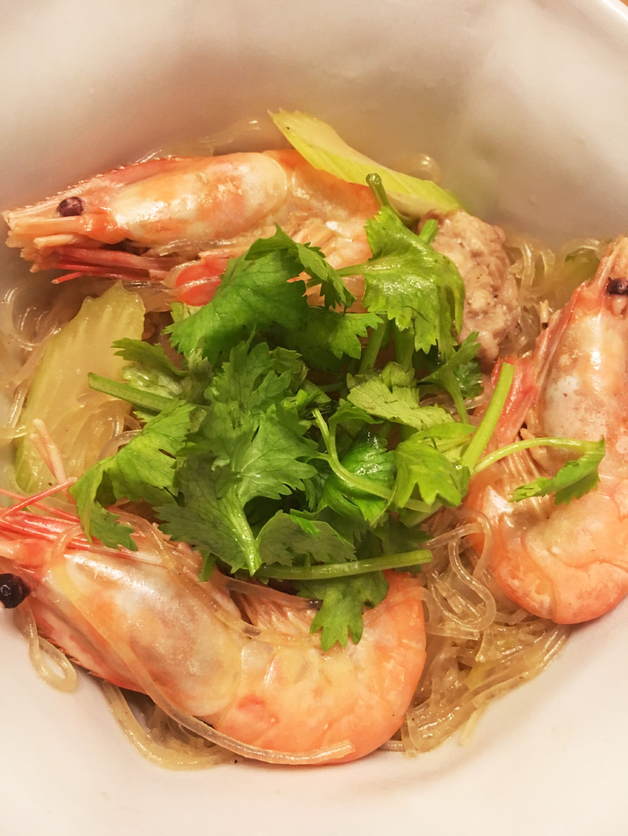 本格簡単タイ料理♬ 海老と春雨の蒸し煮の画像