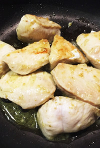 ⁂糖質制限⁂鶏胸肉の柚子コショウ焼き