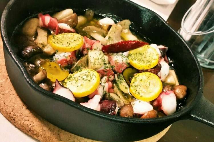 とっても簡単 タコのアヒージョ レシピ 作り方 By たぁ大好き クックパッド 簡単おいしいみんなのレシピが350万品