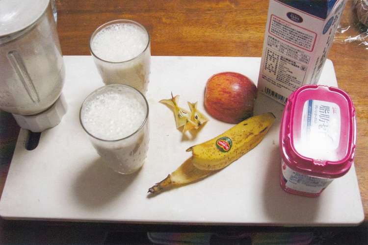 バナナ リンゴ 牛乳のジュース レシピ 作り方 By 消費者庁 クックパッド