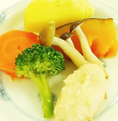 簡単！蒸し野菜の豆腐クリーム添えの写真