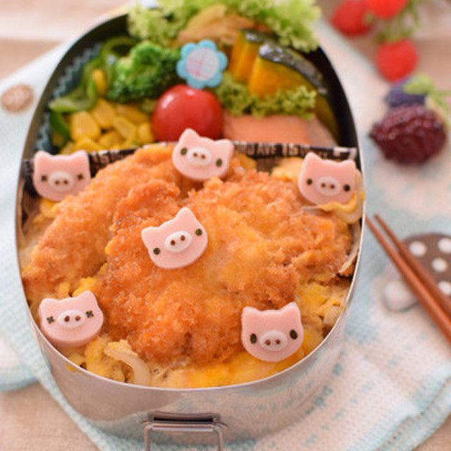 キャラ弁 カツ丼 ブタちゃん弁当 レシピ 作り方 By みほちんｗｗ クックパッド 簡単おいしいみんなのレシピが377万品