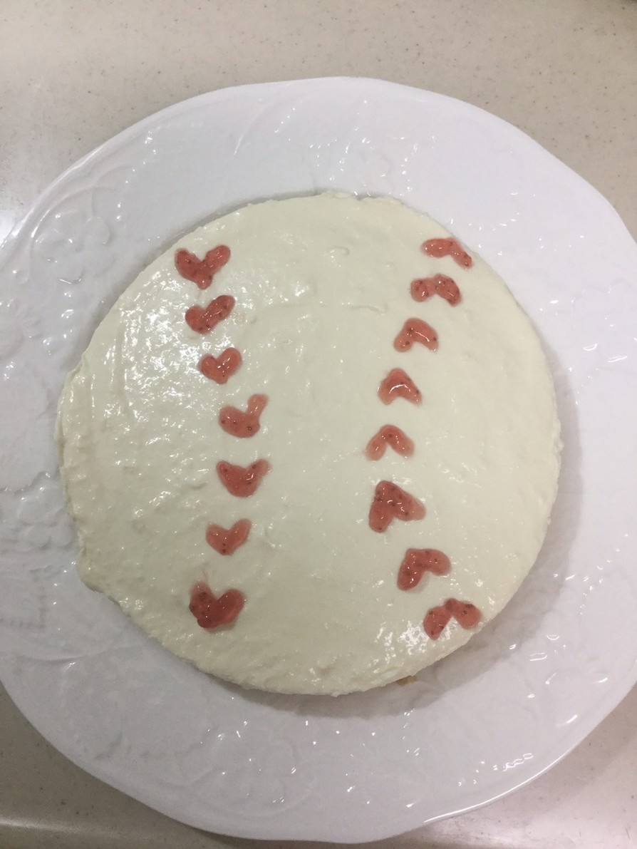 野球ボールのレアチーズケーキ☆誕生日にもの画像