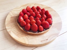 いちごの美味しい季節に生チョコ苺タルト