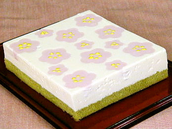 桃の花レアチーズケーキ
