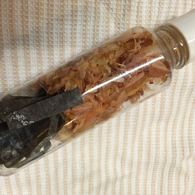 詰めておくだけ 万能だし醤油 レシピ 作り方 By そのそのっちぃ クックパッド 簡単おいしいみんなのレシピが356万品