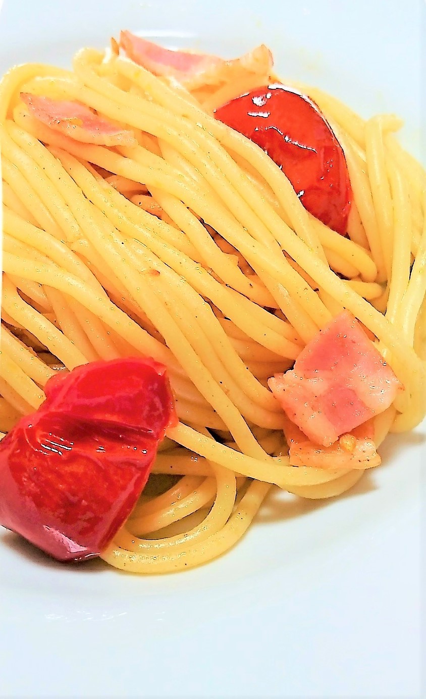 トマトとベーコンのペペロンチーノ風♡の画像