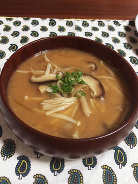 きのこ好きのための♡幸せ味噌汁!