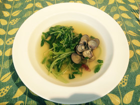 しじみと豆苗のにんにくスープ