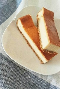 ベイクドチーズケーキ(スクエア型)
