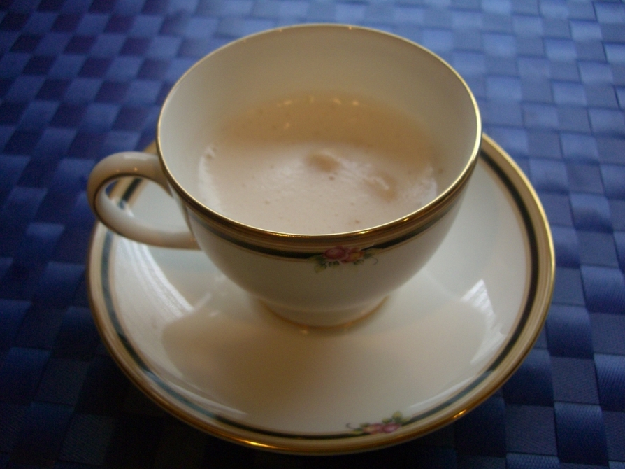 マシュマロ・ラテ（紅茶）の画像