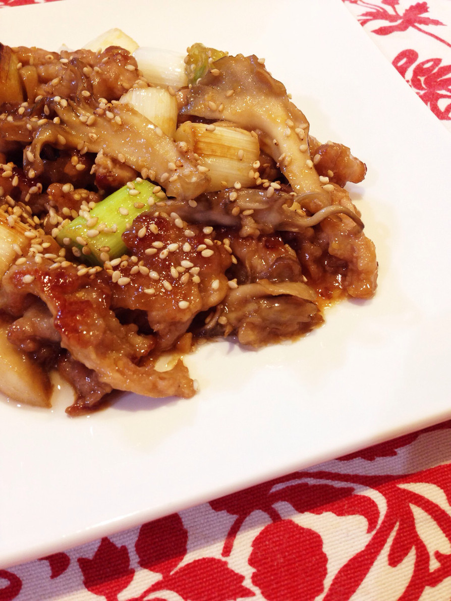 ご飯がススム♡豚肉と舞茸と白葱の味噌炒めの画像