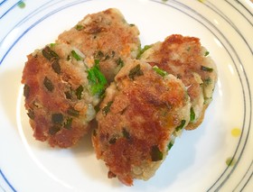 余った餃子の餡で 揚げ焼きチーズナゲット