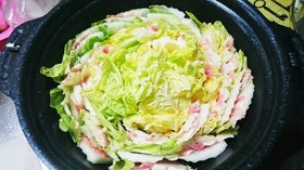 シンプルでも美味!白菜と豚バラ肉の花咲鍋