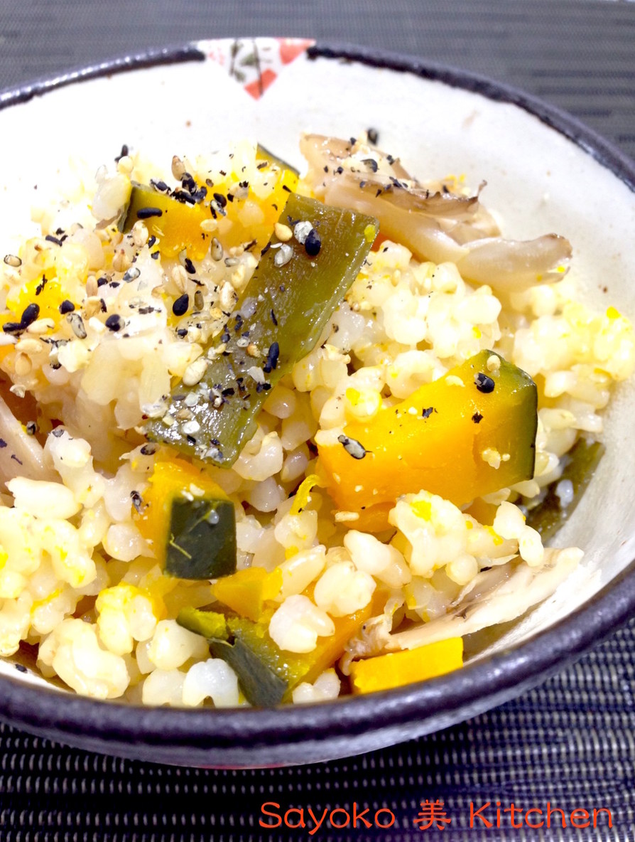 南瓜と舞茸の生姜風味玄米炊き込み御飯の画像