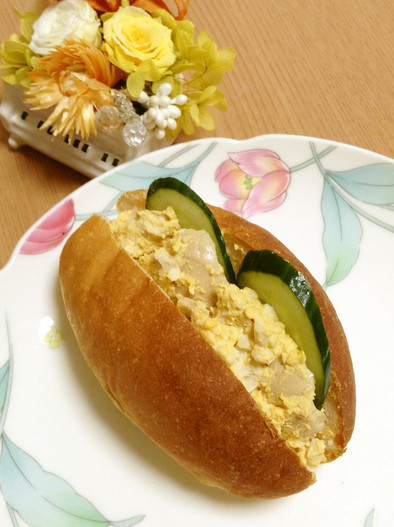 絶対美味しい♬鶏のさっぱり煮の煮卵サンドの写真